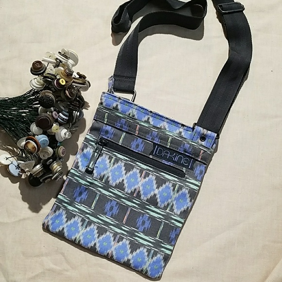 Dakine Handbags - {Dakine} ikat crossbody purse